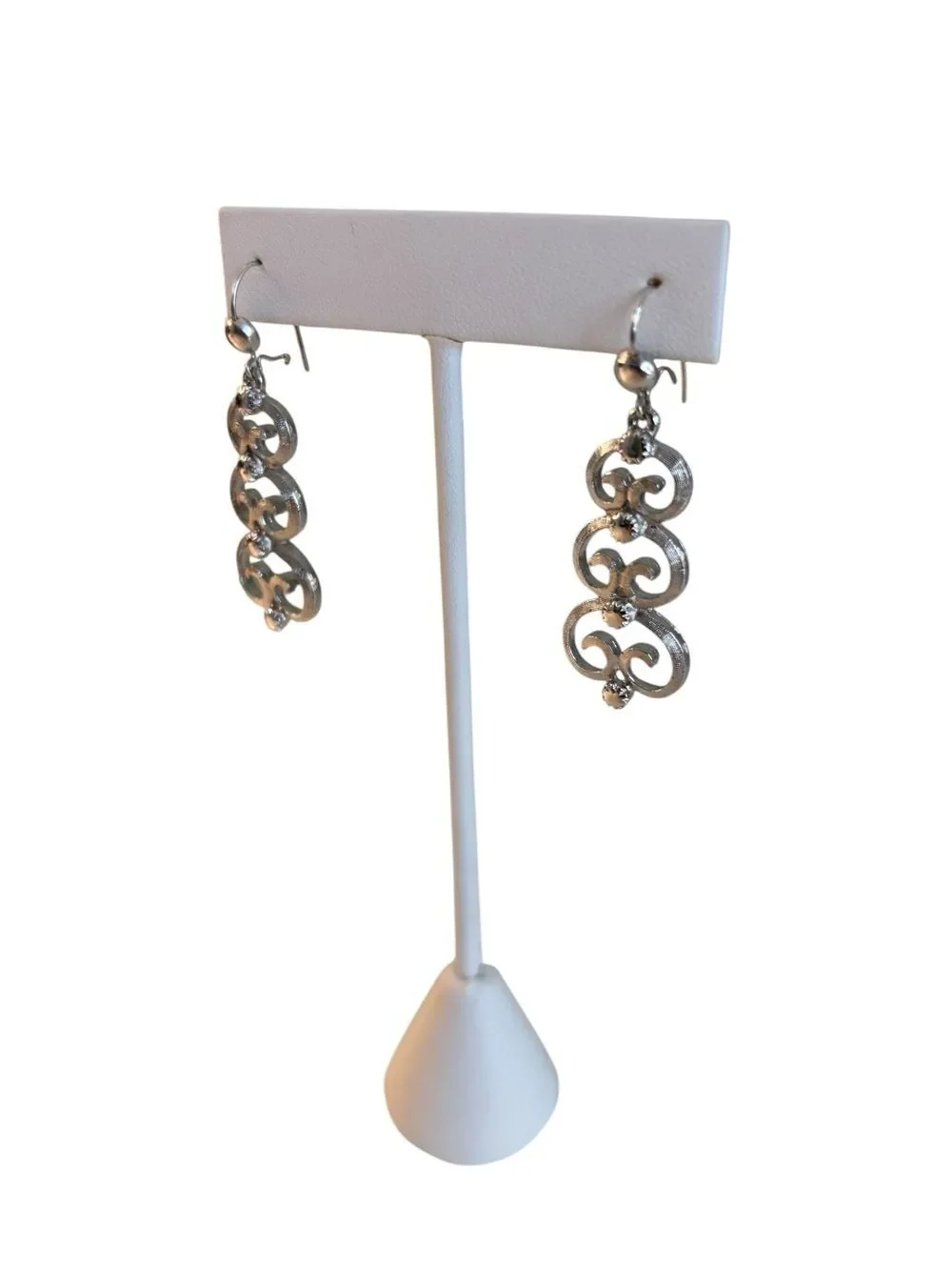 Beautiful Vintage Monet Dangling Filigree Brushed Silver Toned Earrings.